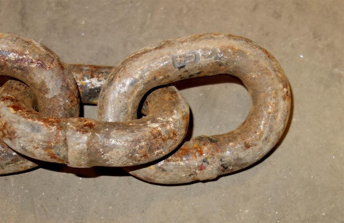 SP-1849 | SP-1849  34 Inch Towing Chain with 25 Links (1).JPG