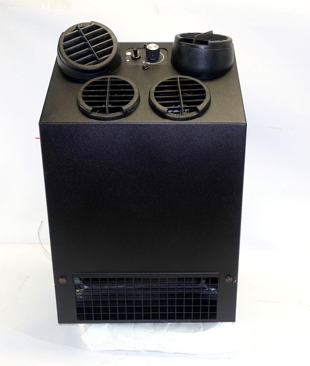 SP-1955 | SP-1955  Red Dot 12 Volt Evaporator and Fan Unit for Commercial Vehicles NOS (7).JPG