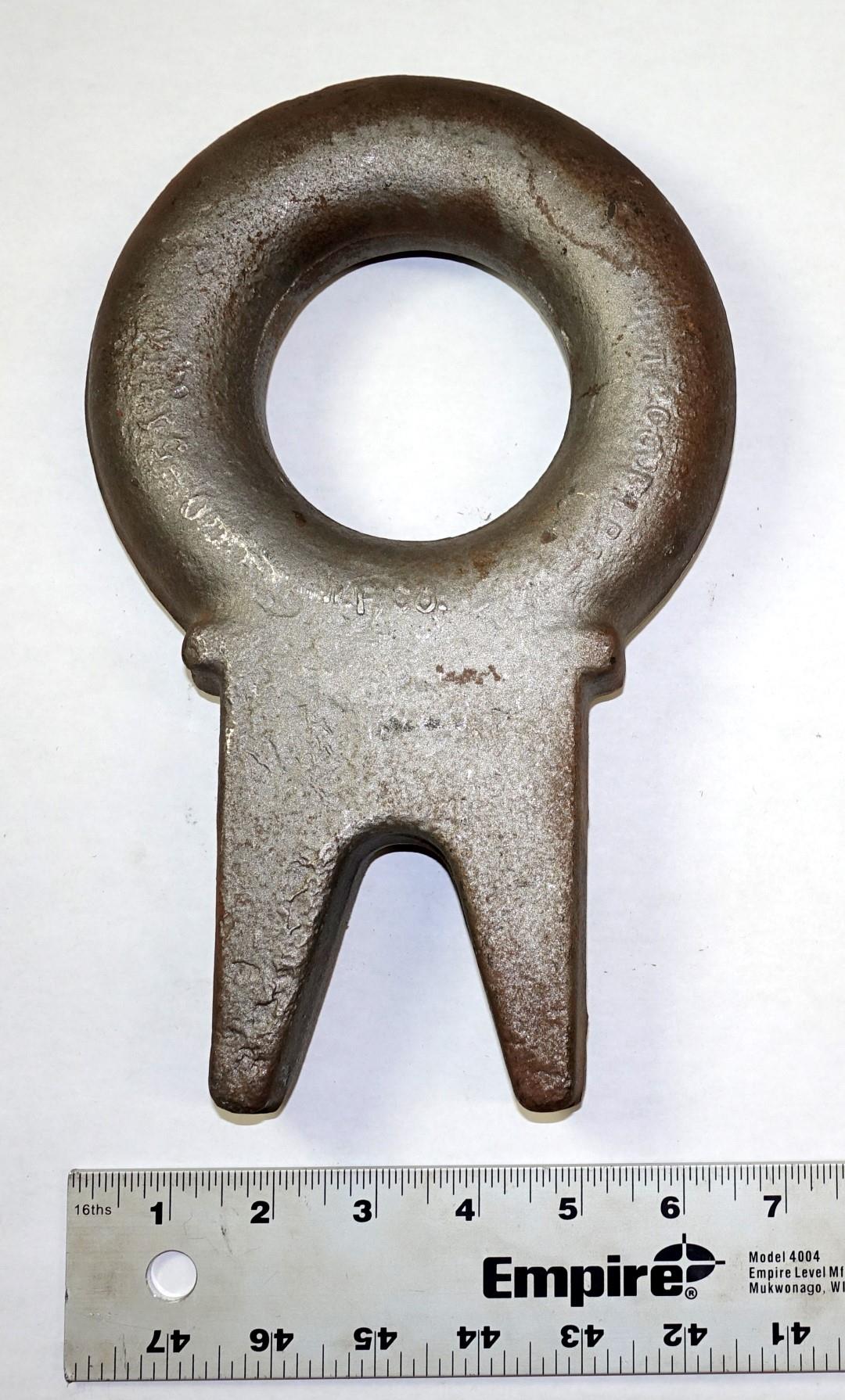 SP-1963 | SP-1963 Wallace Forge Model 0-51FT Weld On Fish Tail Tow Ring for Commercial Trucks NOS (5).JPG