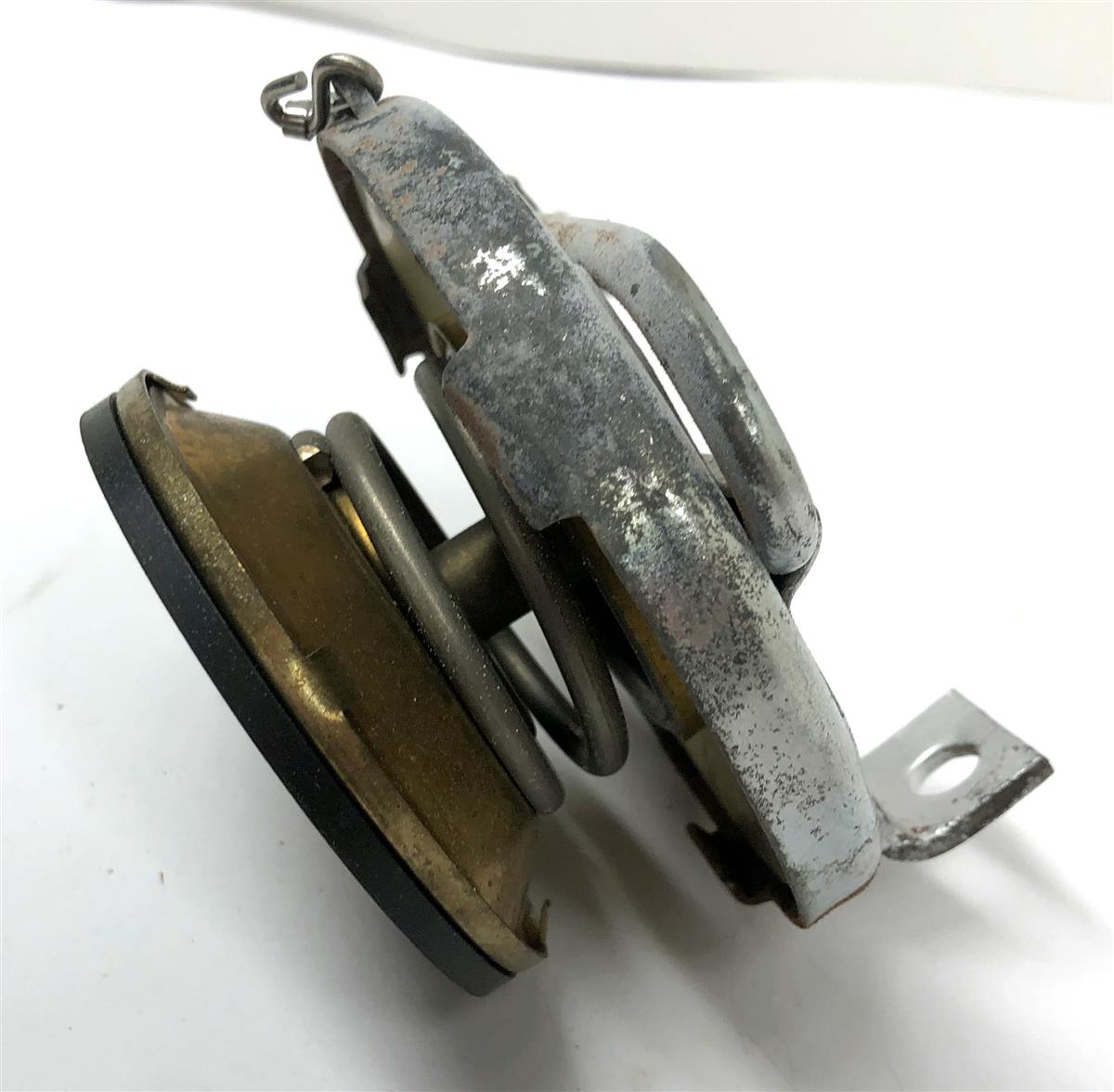 SP-2733 | SP-2733 Commercial Filler Cap (3).JPG