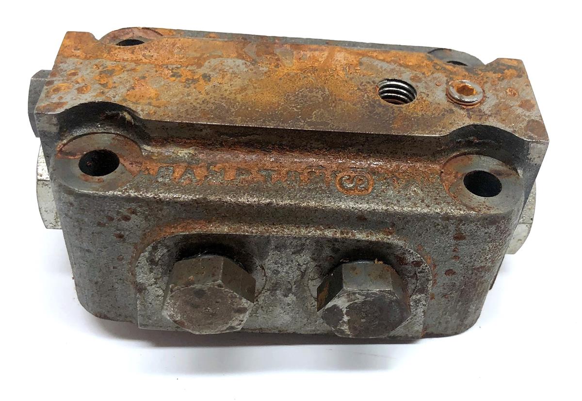 SP-2743 | SP-2743 Boom Hoist Cylinder Valve (2).JPG