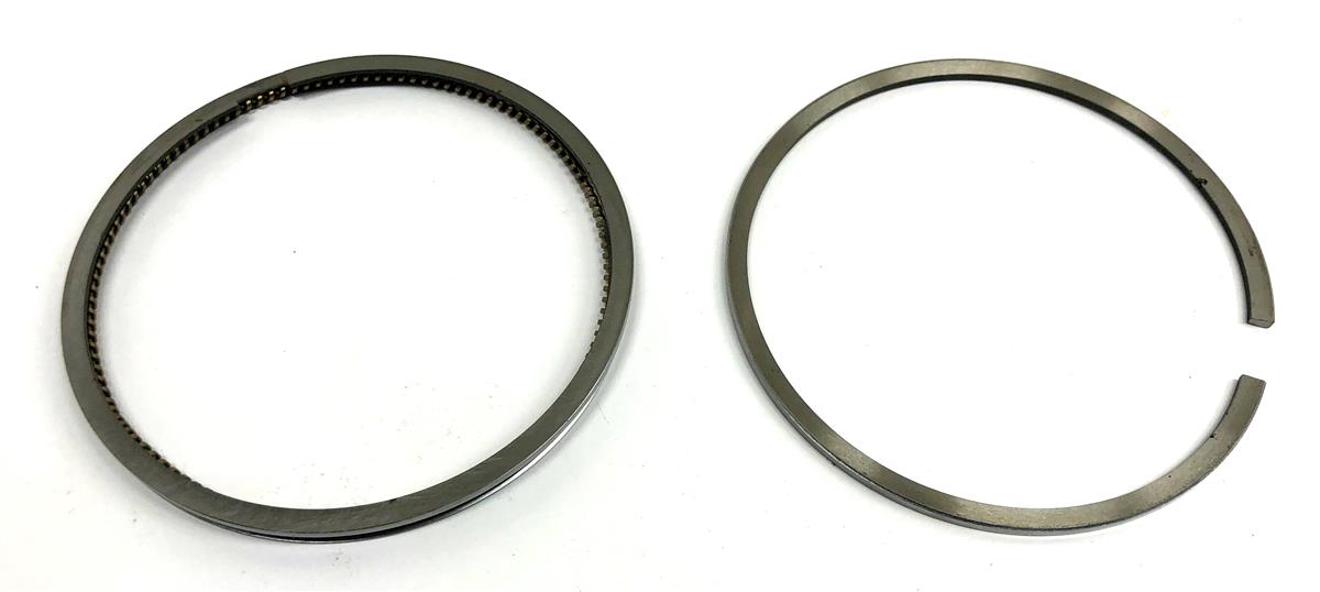 SP-2749 | SP-2749 Detroit Diesel 8.2 L Engine Piston Ring Set (2).JPG