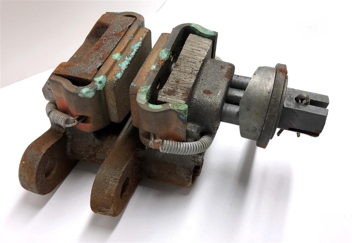 SP-2750 | SP-2750 Koehring Disc Brake Caliper Assembly (1).JPG