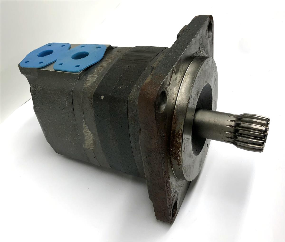 SP-2763 | SP-2763 Koehring Crane Hydraulic Motor (5).JPG