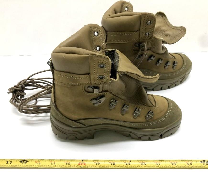 SP-2847 | SP-2847 Size 2 Narrow Belleville GORE-TEX Mountain Combat Boots (2).JPG