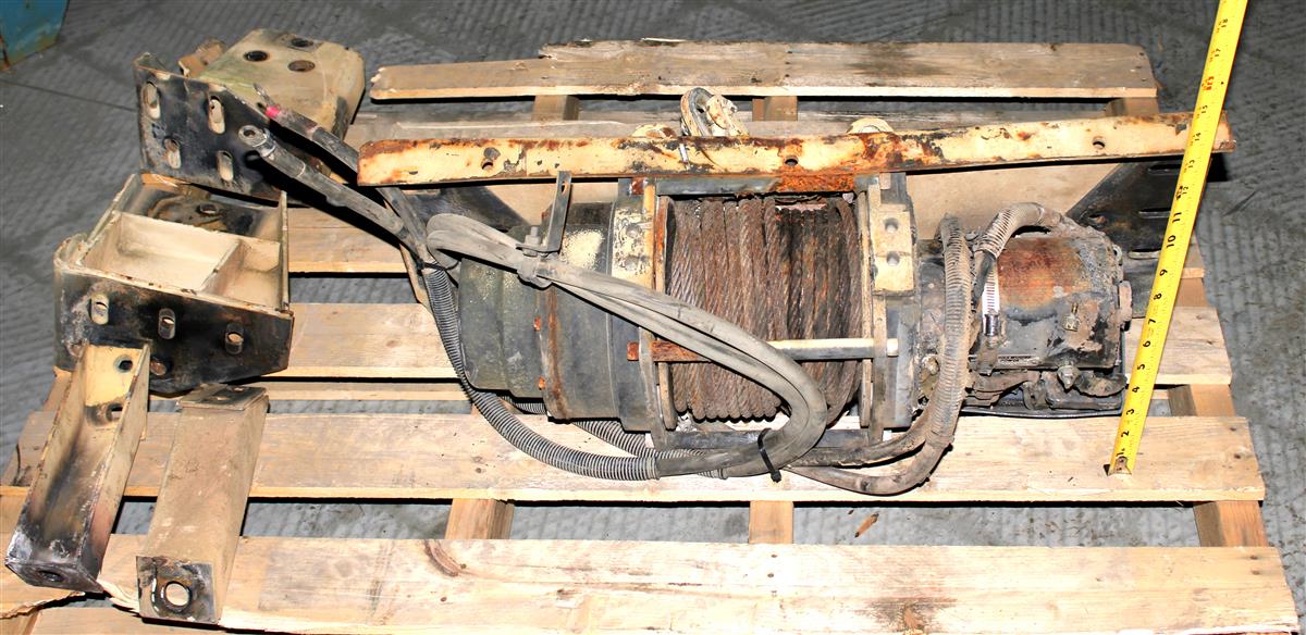 SP-2984 | SP-2984 Warn Series 12 Hydraulic Winch 24 Volt Electric with Brackets (3).JPG