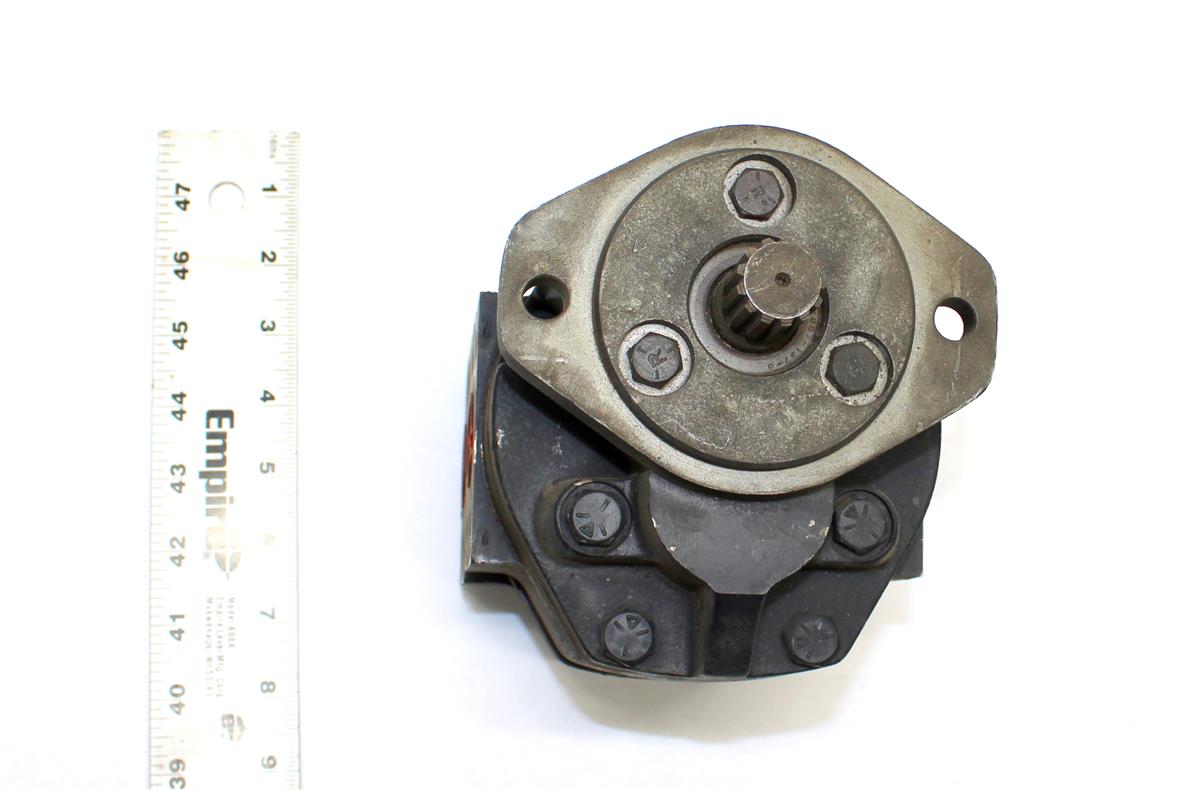 SP-2991 | SP-2991 Rotary Oil Pump International Harvester Fork Lift Truck M10A  (4).JPG