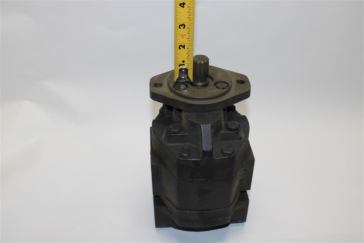 SP-2991 | SP-2991 Rotary Oil Pump International Harvester Fork Lift Truck M10A  (5).JPG