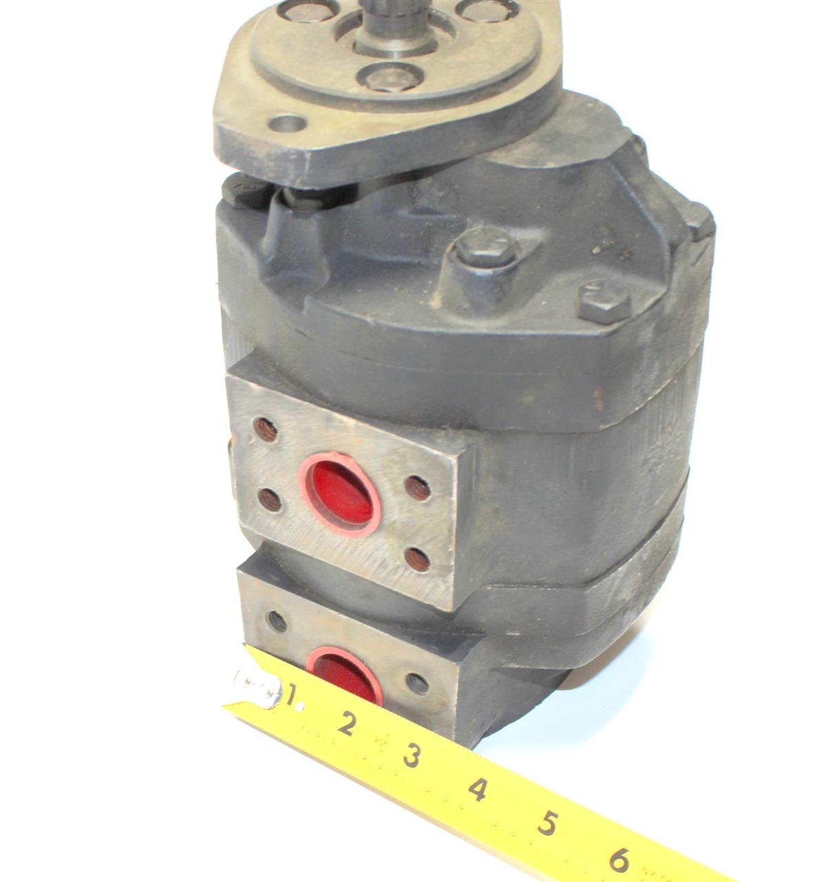 SP-2991 | SP-2991 Rotary Oil Pump International Harvester Fork Lift Truck M10A  (9).JPG
