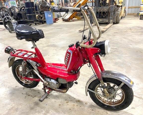 SP-3063 | SP-3063 Motori Minarelli 50 CC Mini Chic Italian Moped 1970’s Vintage 9.jpg