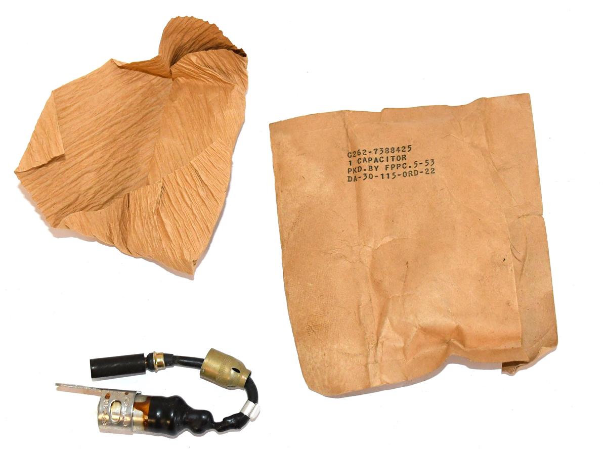 SP-565 | SP-565  Capacitor Patton M47 Tank G262 (3).JPG