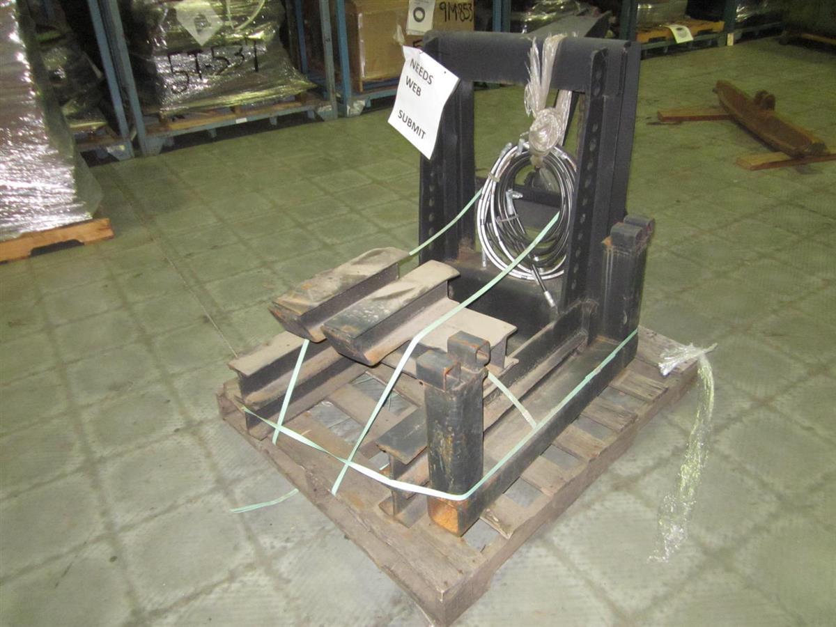 SNOW-013 | Snow Plow Heavy Duty Frame Mount (5).JPG