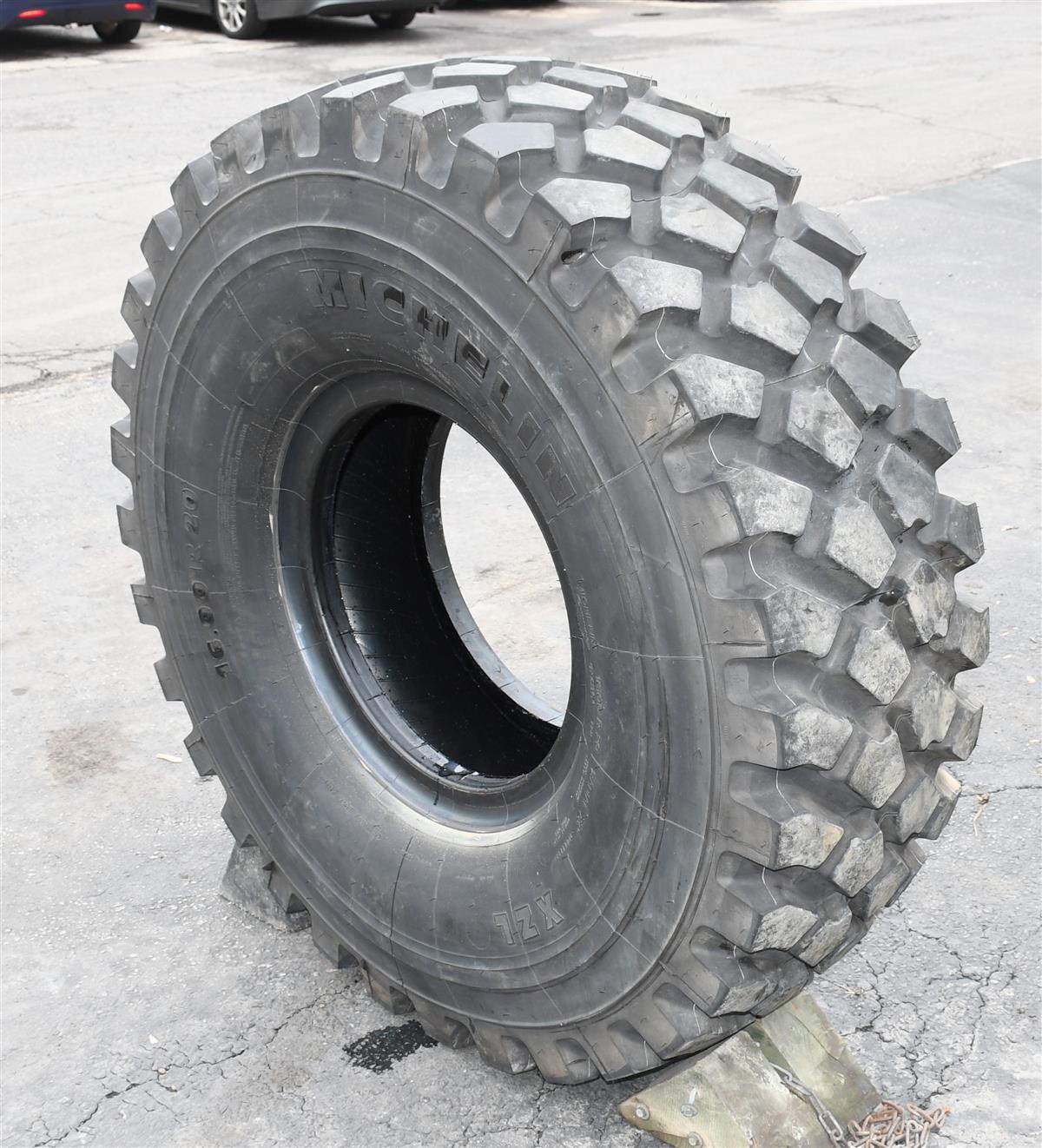 TI-168 | TI-168 Tire (5).JPG