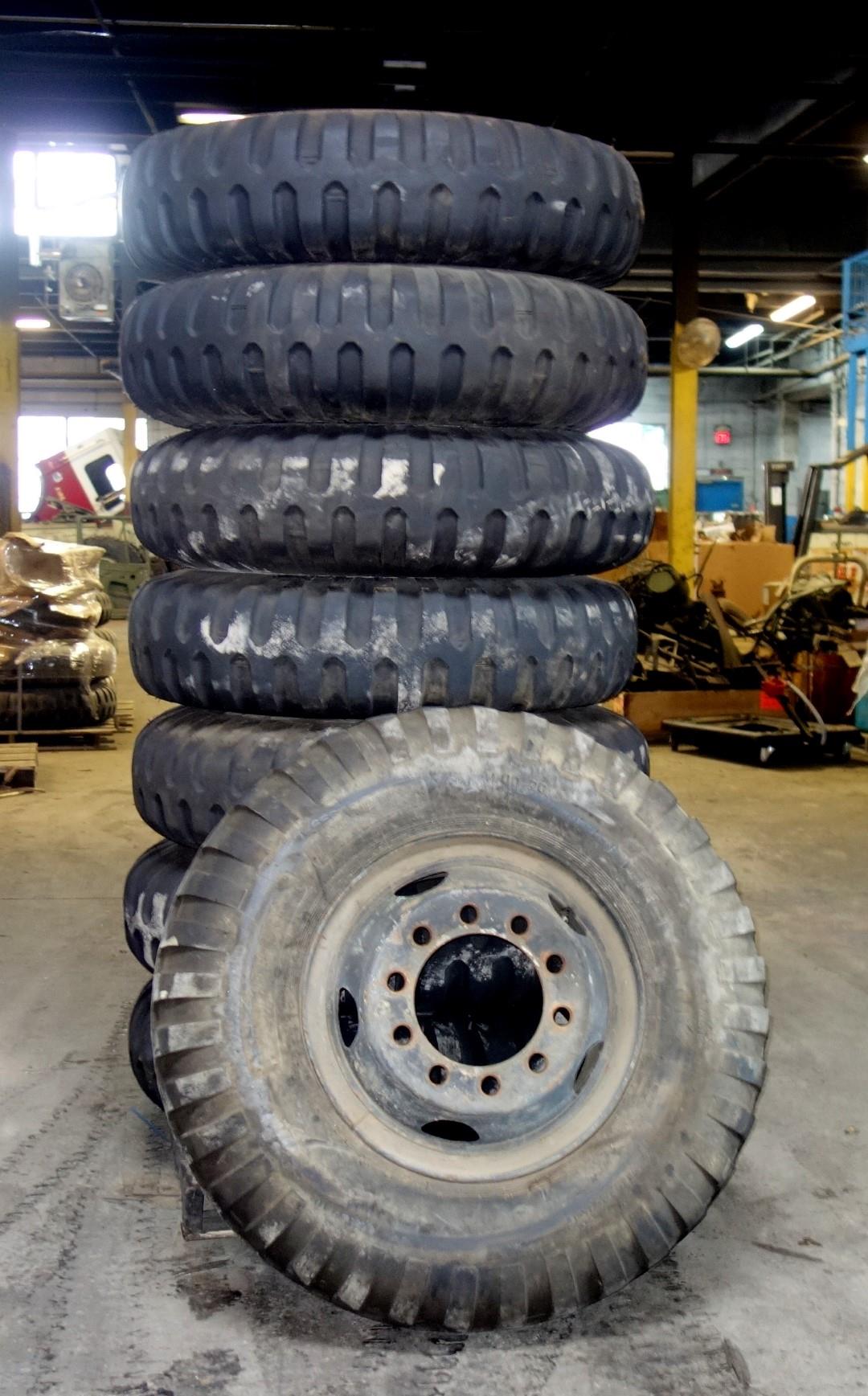 TI-169 | TI-169  Military Tread Tire 11.00x20 Mounted on 10 Hole Budd Wheel (Lot Sale) USED) (4).JPG