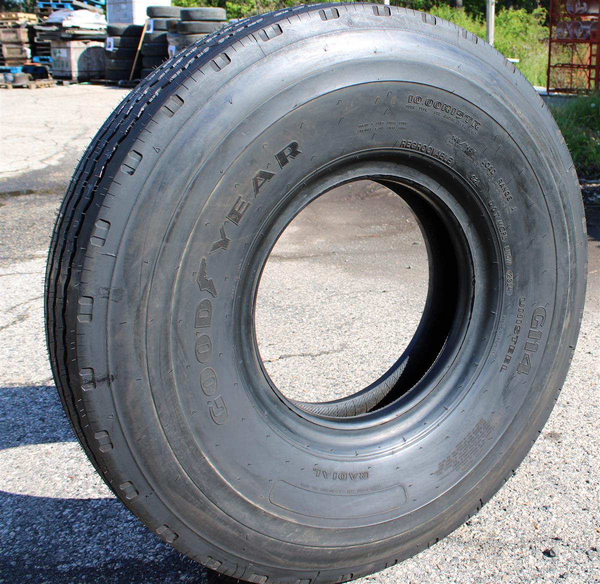 TI-1845 | TI-1845 Goodyear G114 10Rx15 100% Tread Tire (9).JPG