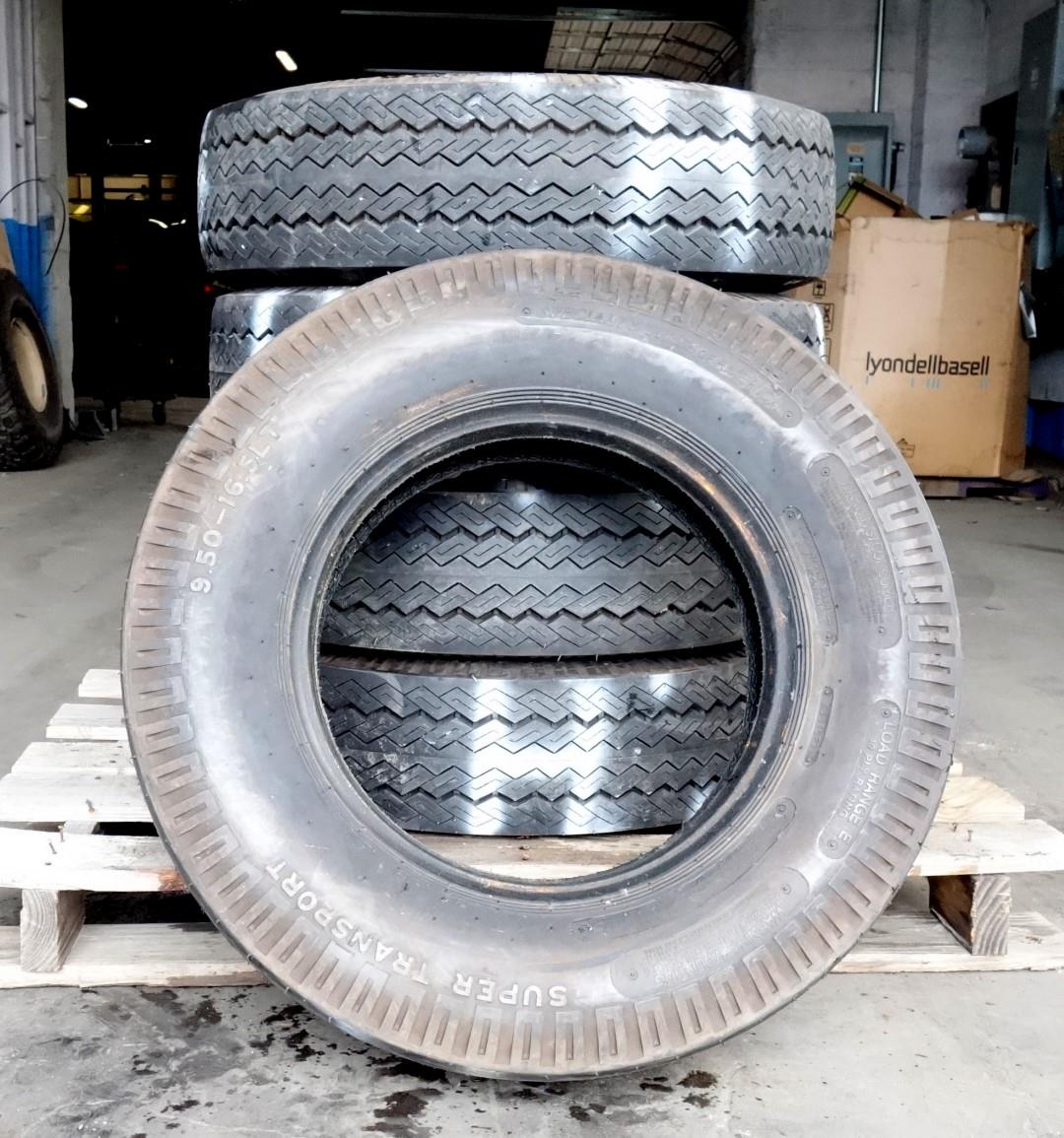 TI-225 | TI-225  S.T.A. Super Transport 9.50-16.5LT Tire (Lot Sale of 5 Tires) (Used) (2).JPG
