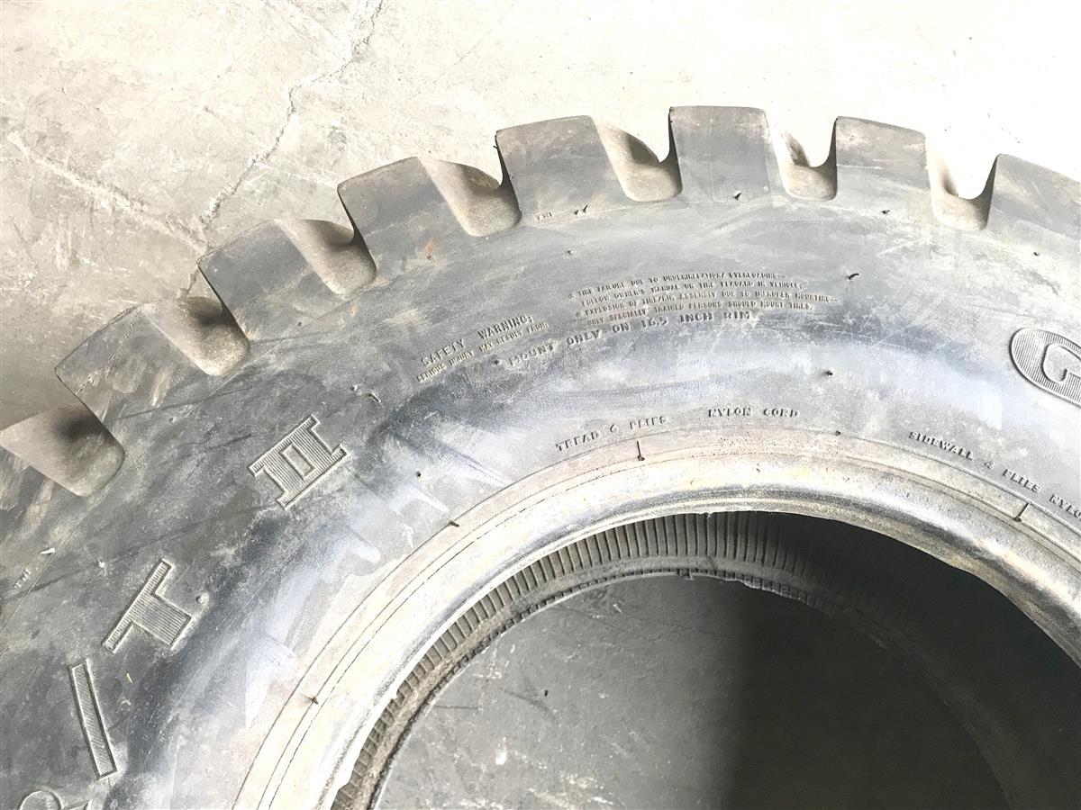 TI-379 | TI-379  Goodyear Wrangler RT II 16.5 36x12.5x16.5 (5 Tire Lot) (Used)  (19).JPG