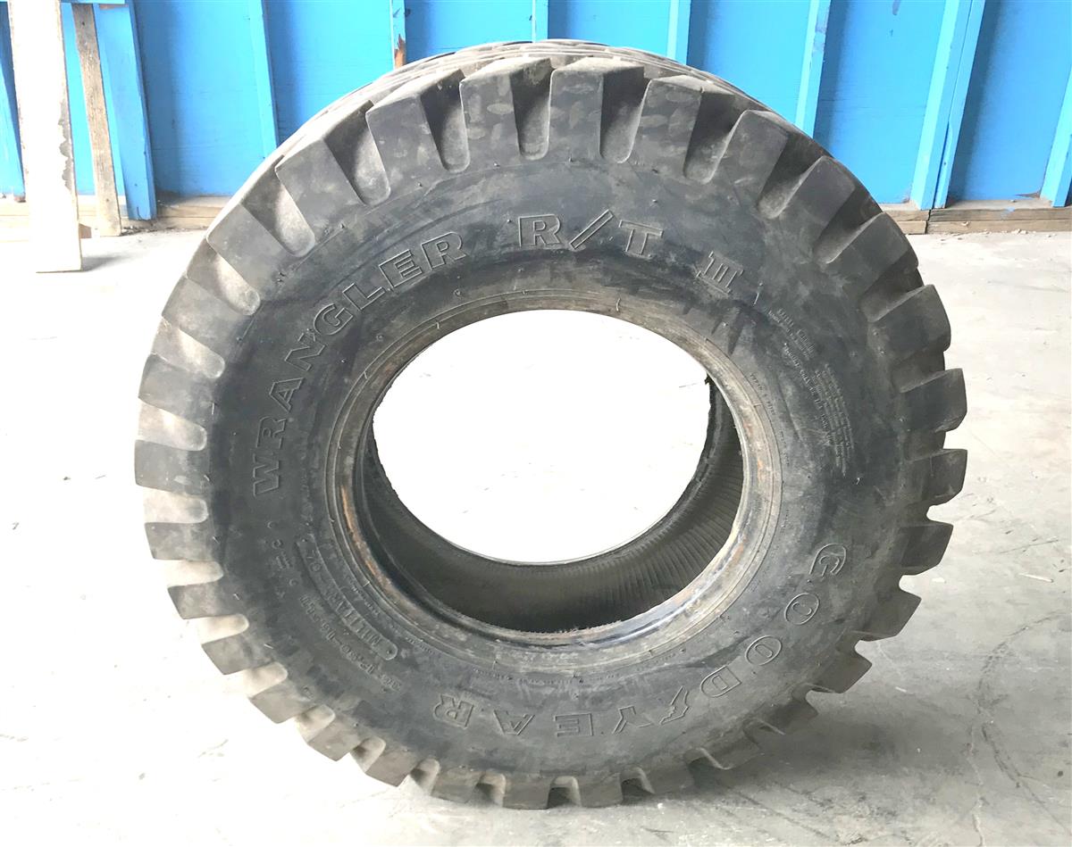 TI-379 | TI-379  Goodyear Wrangler RT II 16.5 36x12.5x16.5 (5 Tire Lot) (Used)  (3).JPG