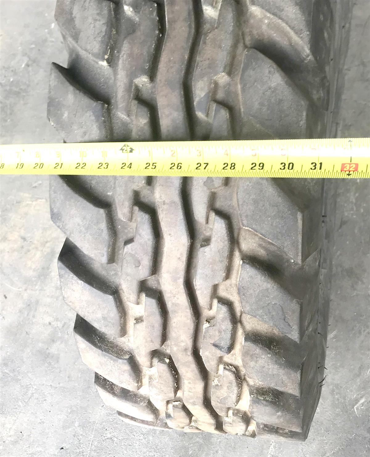 TI-379 | TI-379  Goodyear Wrangler RT II 16.5 36x12.5x16.5 (5 Tire Lot) (Used)  (7).JPG