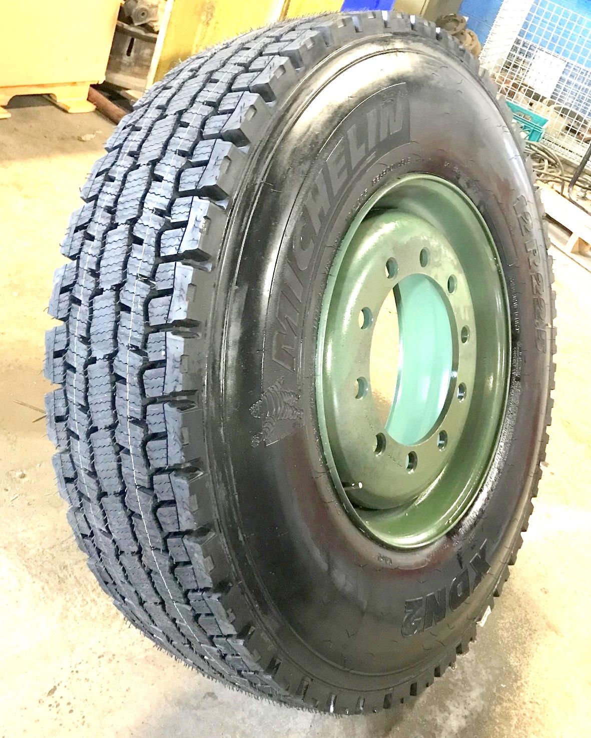 TI-459 | TI-459  Michelin XDN2 12R22.5 Tire Mounted on 10 Hole Rim(12).jpg