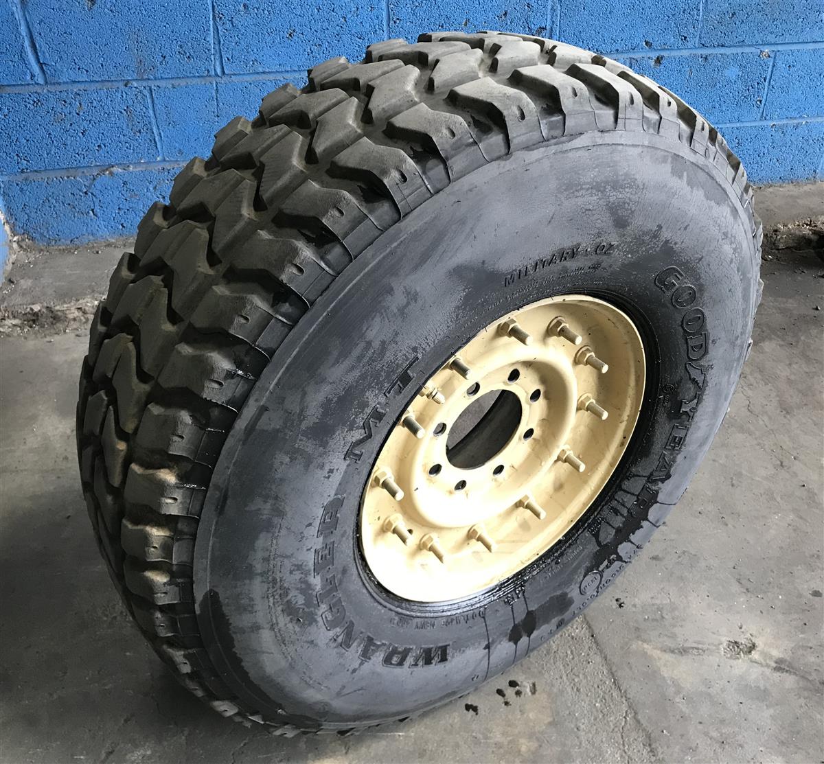 TI-675 | Goodyear Wrangler MT  LT Used