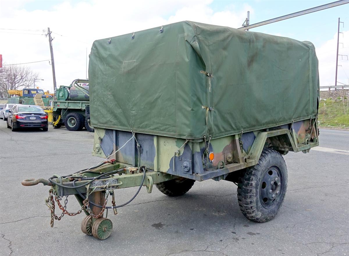 TR-253 | TR-253 M105A2 2 Wheel 1 12 Ton Cargo Trailer with Cargo Cover USED (14).JPG