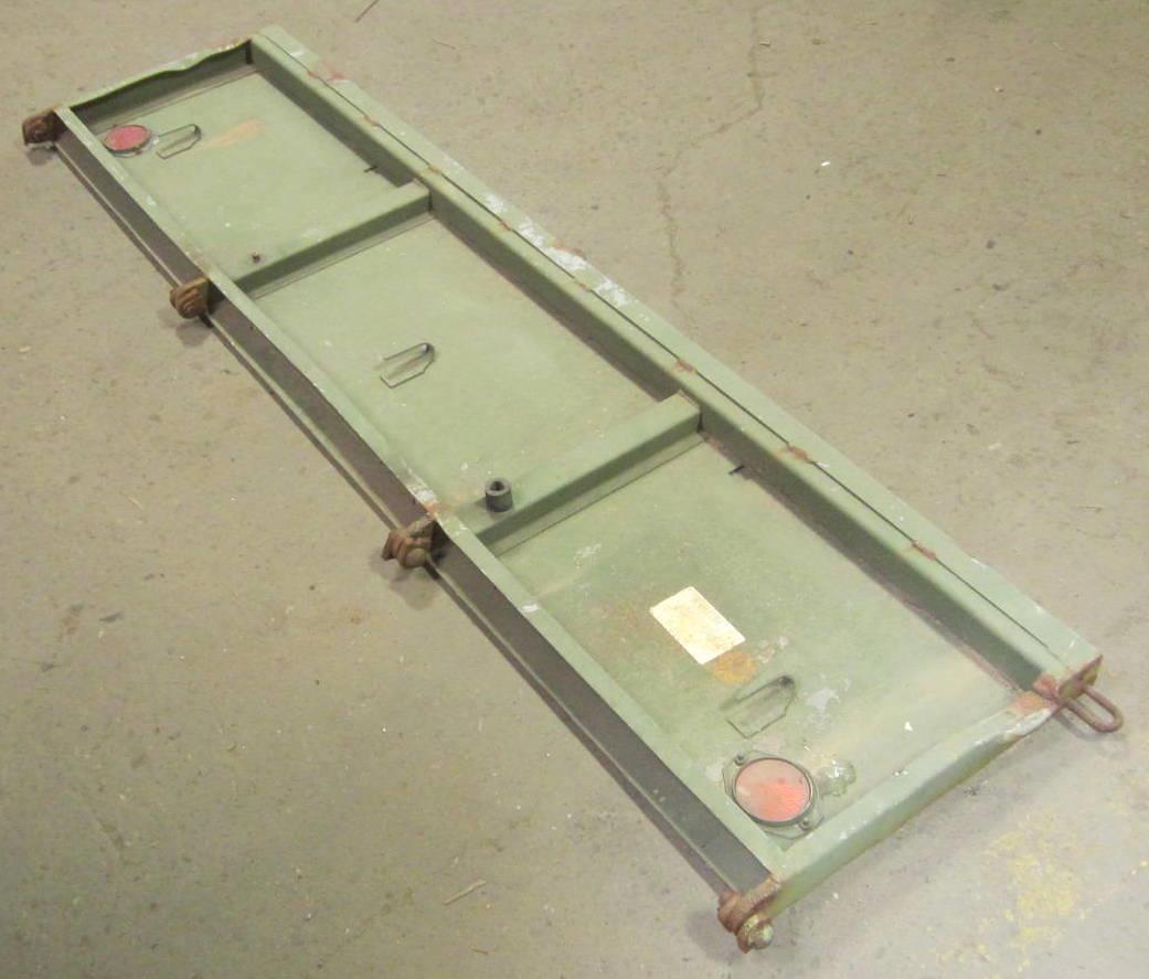 TR-329 | TR-329  Trailer Rear Tailgate M105 Series (1).JPG