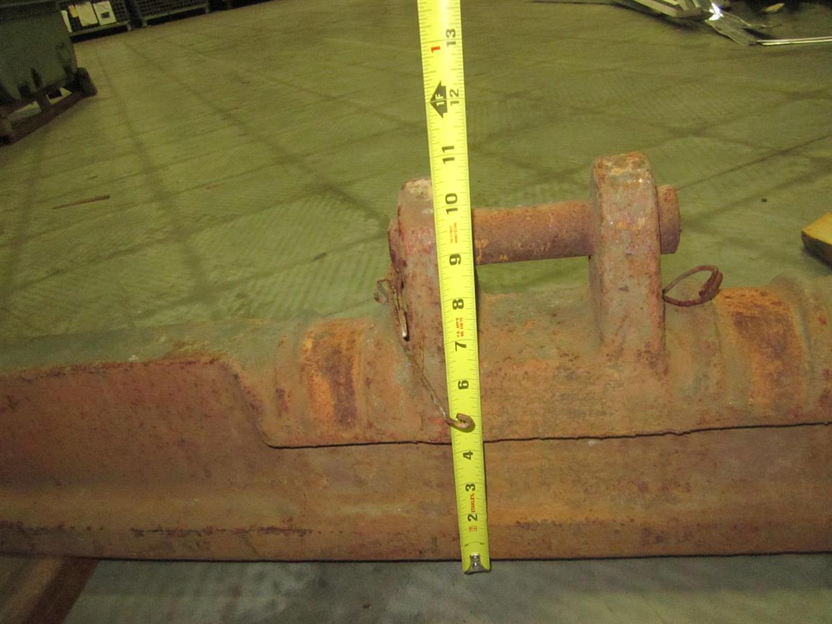 9M-1816 | Wrecker Spring Stabilizer Bar (9).JPG