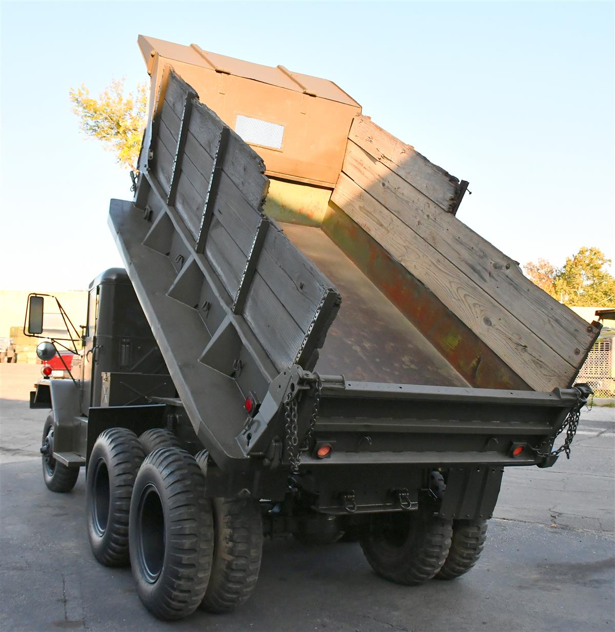 d207f9cd-a3a5-4beb-89a6-d60148536546-05292026-cropped-M342%20Bed%20(6)