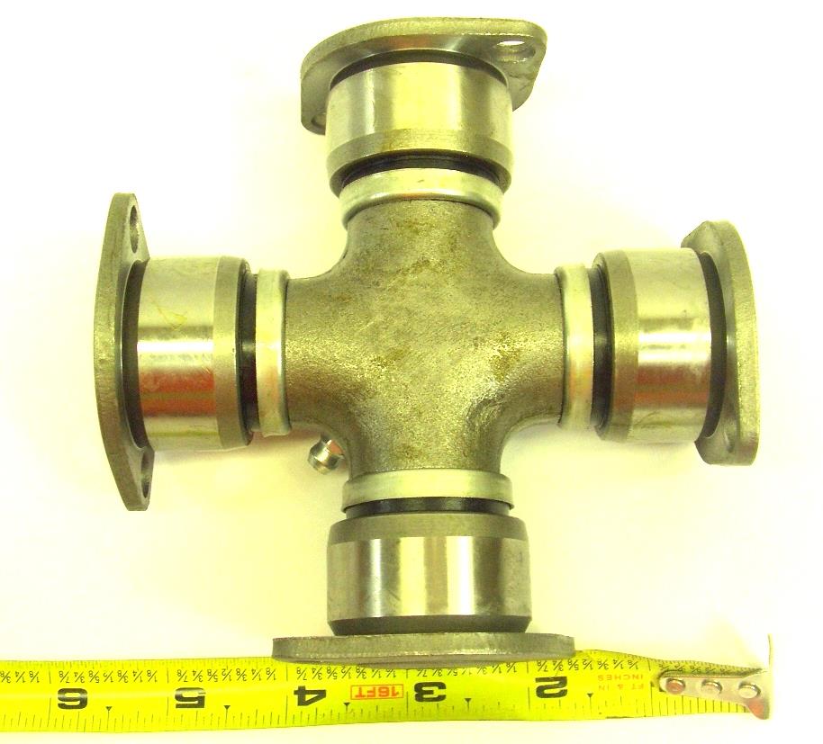 M35-330 | 2520-00-521-6186 Universal Joint, Drive Shaft 2.5 (3).jpg