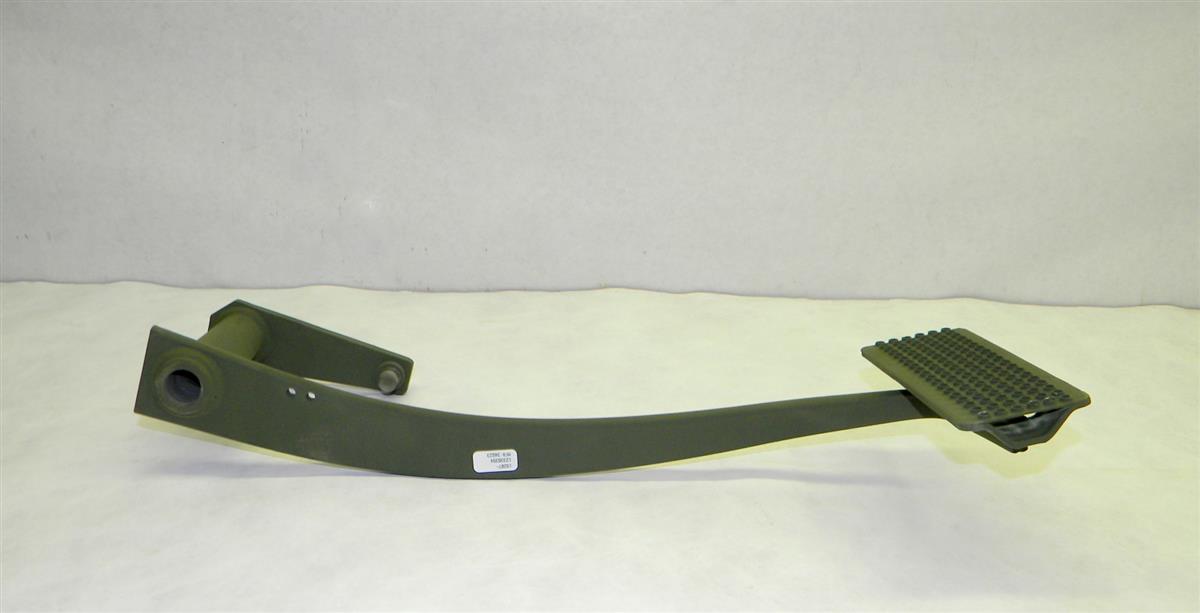HM-618 | 2540-01-184-4389 Service Brake Pedal for HMMWV. NOS (5).JPG