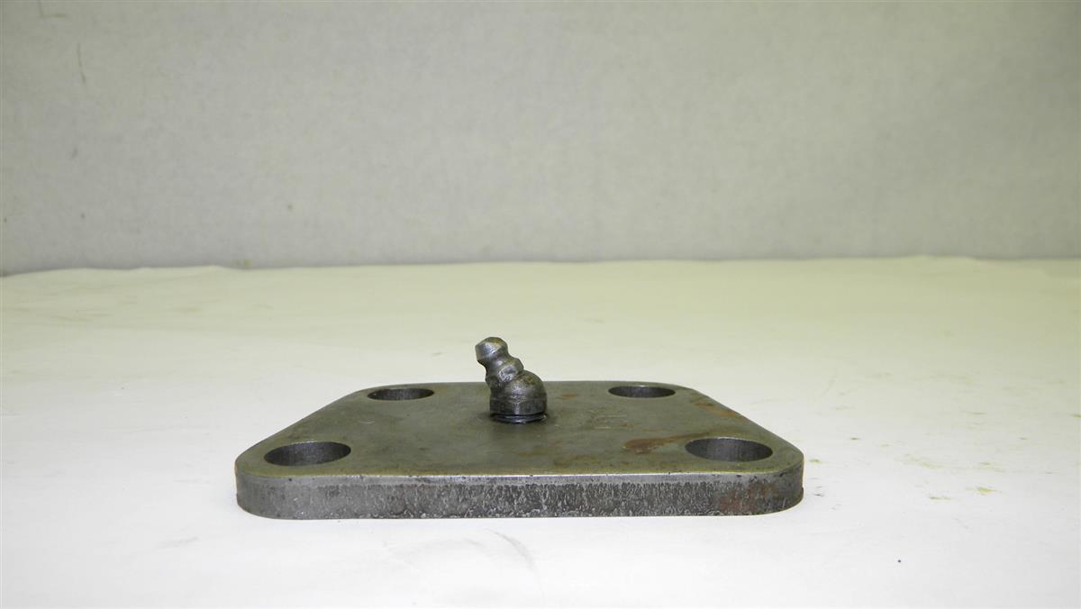 M35-390 | 5340-00-964-8300 Steering Knuckle Access Plate with Grease Zurk (3).JPG