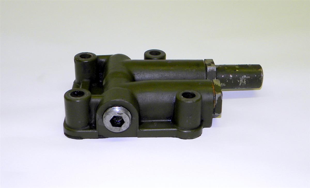 COM-5201 | Oil Pressure Regulator Assembly for M35A2 Series and M54 Series with Multifuel Engine. USED  (3).JPG