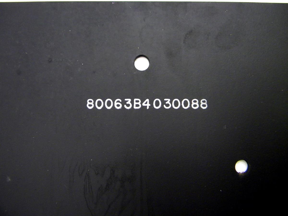 RAD-243 | 5340-01-170-5847 Support Plate for Military Communications Equipment. NOS.  (5).JPG