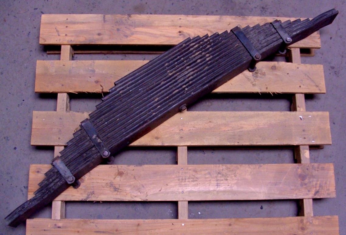 5T-789 | 2510-00-741-1114 Rear Spring Assembly, Leaf (2).JPG
