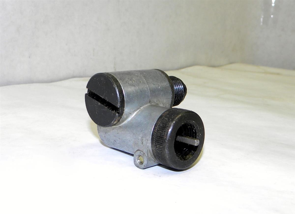 HEM-168 | 3010-01-352-9102 Tachometer Right Angle Drive Unit for M1070. NOS (5).JPG