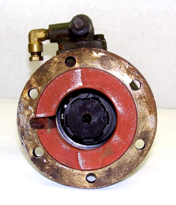 5T-798 | 2520-00-967-6281 Transfer Case Power Takeoff  without Coupling(1).JPG