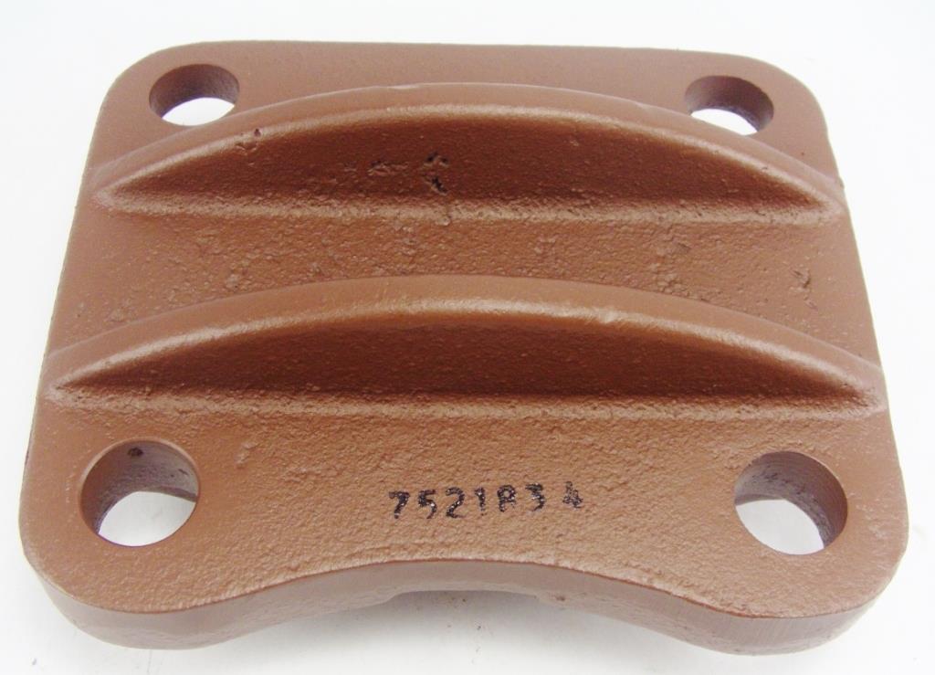 M35-392 | 5342-00-752-1834 Bracket, Plate, Rear Lower Axle Spring Plate Bracket for M35A2 Series (1).jpg