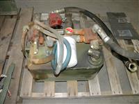 MA3-664 | Complete Hydraulic Winch Set Up for M35A3 Series. USED (6).JPG