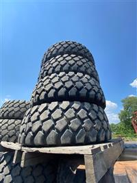 TI-1824 | Michelin 39585R20 XZL Tire Mounted on 10 Hole 12 Bolt Hutchinson Rim1 (6).jpg