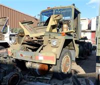 M9-944 | 2320-01-028-4396 M916 Light equipment Transporter Parts Truck USED (3).JPG