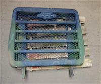 M9-6052 | 2510-01-088-2739 Front Grill for M915 Series USED (1).JPG