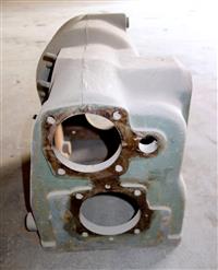 5T-877 | 2520-00-040-2249 Transmission Case (7).JPG