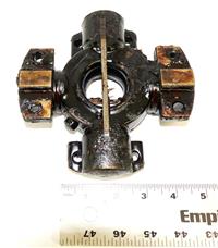 5T-895 | 2520-00-388-4197 G744 Universal Spider Joint Kit (1) (Large).JPG