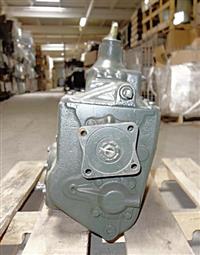 M35-133 | 2520-00-884-4833 5 Speed Transmission for M35A2 Series Rebuilt (7).jpg