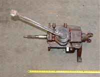 SP-2021 | 2520-00-927-3299 T98 4 Speed Manual Transmission for M715 USED (9).JPG