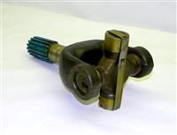 SP-1718 | 2520-01-031-8924 Front Trailer Universal Joint for M520 Goer 8 Ton NOS (6).JPG