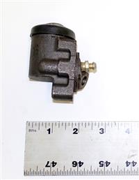 SP-2054 | 2530-00-846-5742 Wheel Cylinder for Older Modle Automobiles NOS (4).JPG