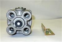 HEM-209 | 2530-01-474-5777 R12 Double C Air Pressure Relay Valve for HEMTT and MK23 NOS (4).JPG
