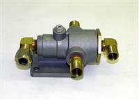 9M-816 | 2530-01-515-6392 ABS Brake Front Axle Limiting Valve for M939 Series Trucks NOS (5).JPG